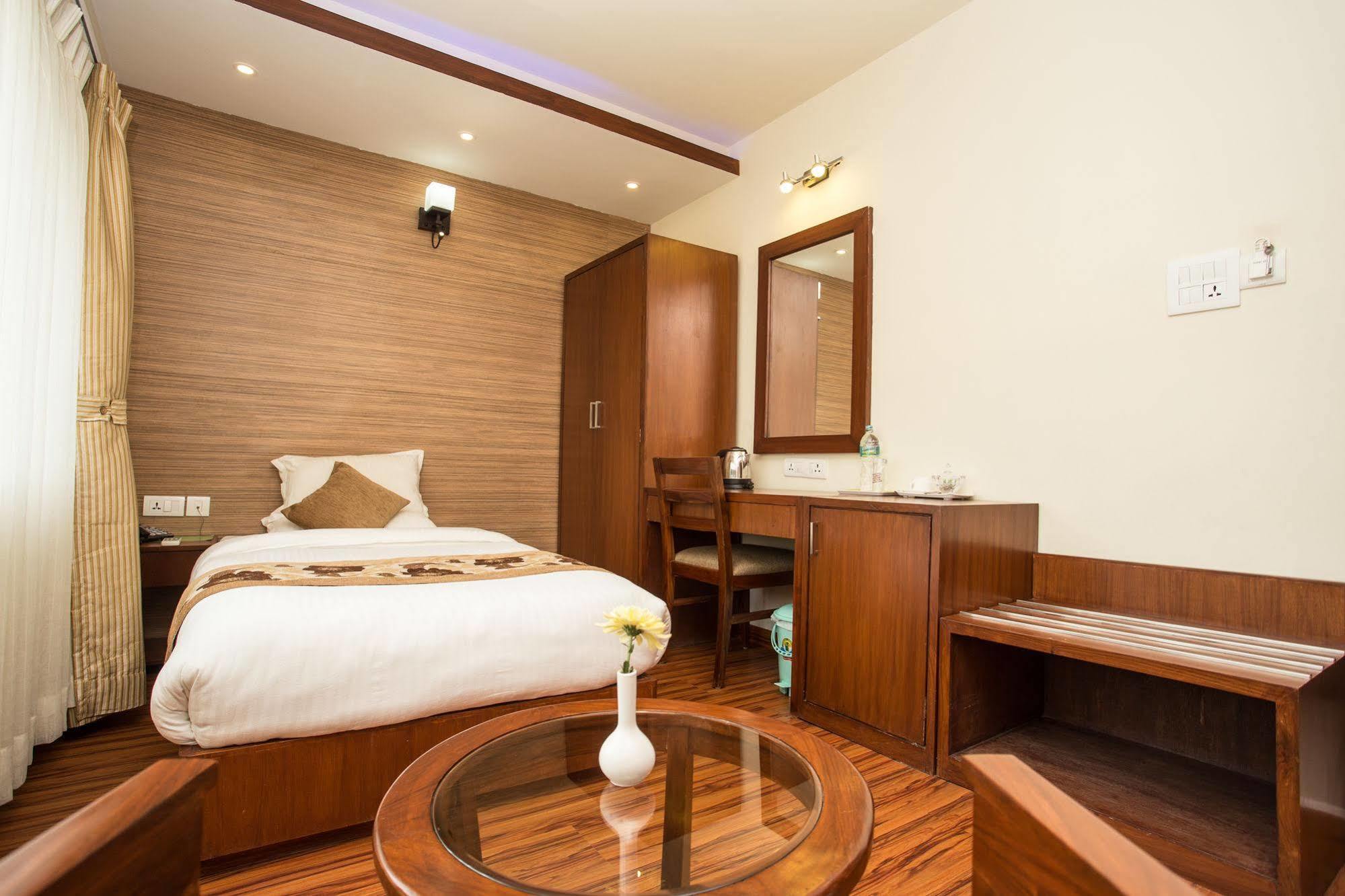 Aryatara Kathmandu Hotel Екстериор снимка