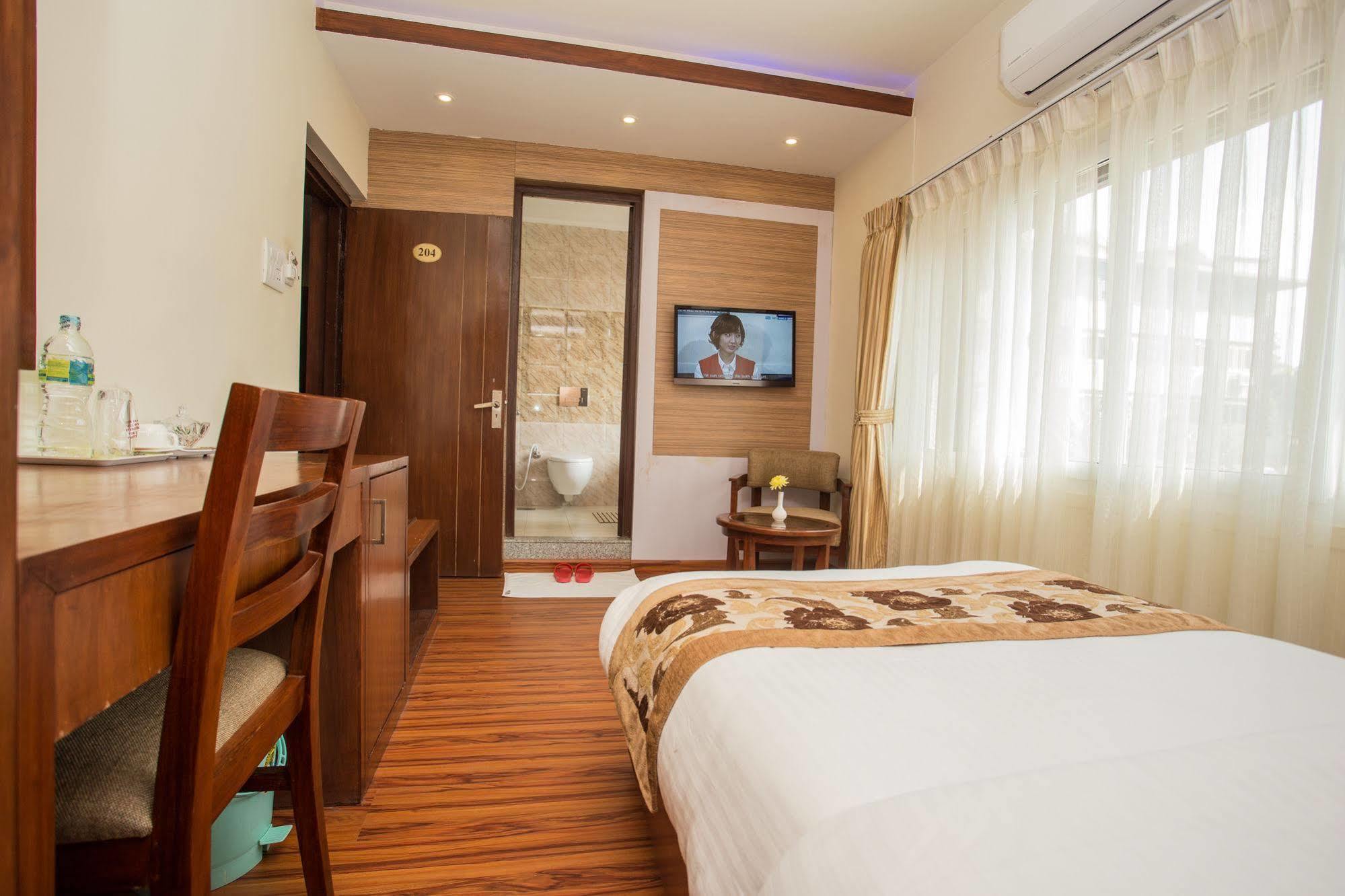 Aryatara Kathmandu Hotel Екстериор снимка
